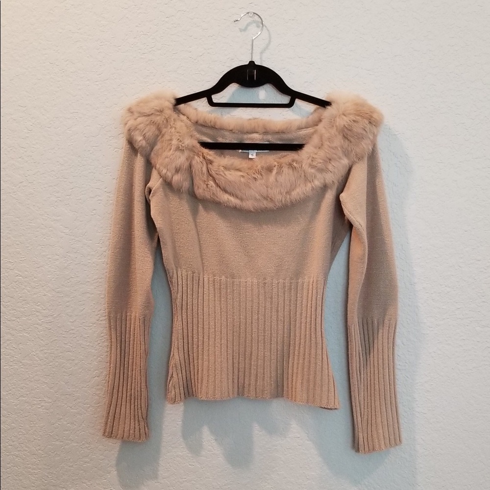 Rare White House Black Market Fur Collar Sweater